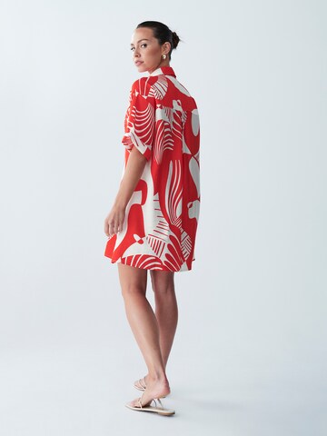 Abito camicia 'Nessa' di St MRLO in rosso: dietro