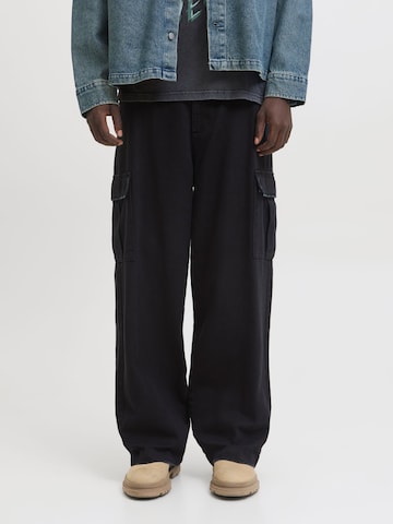 Baggy Pantaloni cargo di JACK & JONES in nero: frontale