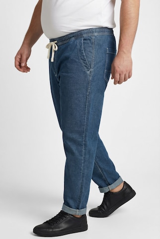 Men Plus Loosefit Jeans in Blau