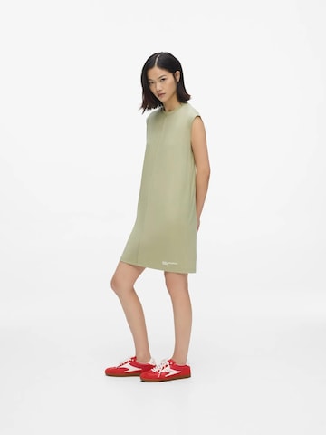 KARL LAGERFELD JEANS Jurk in Groen: voorkant