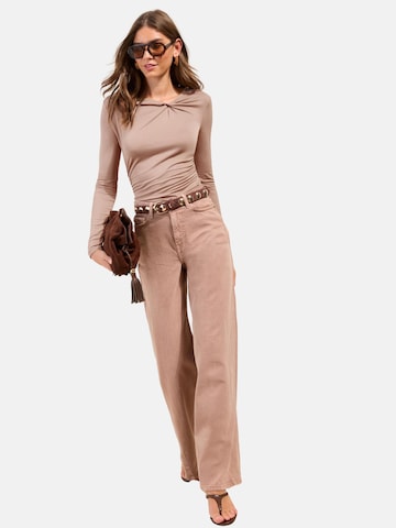 Friends Like These T-shirt i grå: framsida