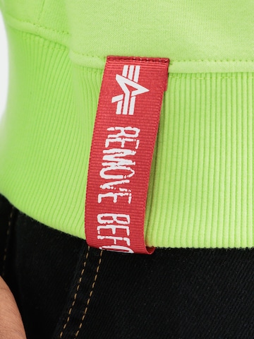 ALPHA INDUSTRIES Μπλούζα φούτερ σε πράσινο