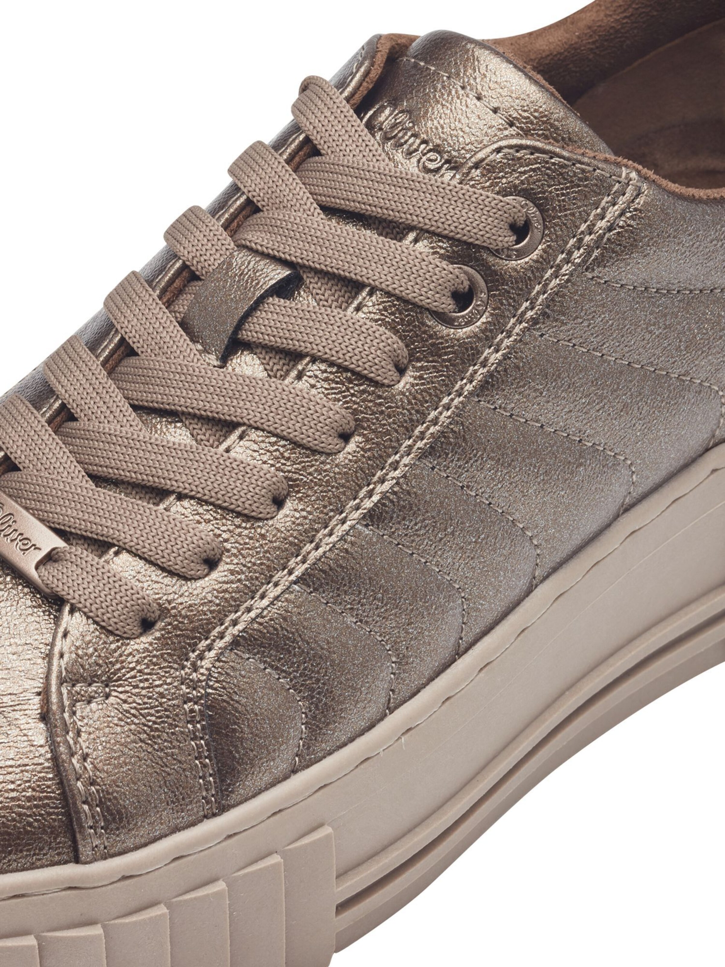 s.Oliver Sneakers laag in Bruin