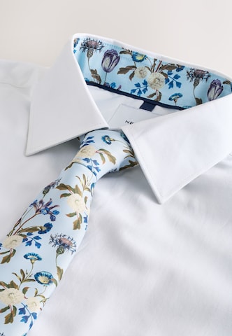 Next Přiléhavý střih Košile – bílá