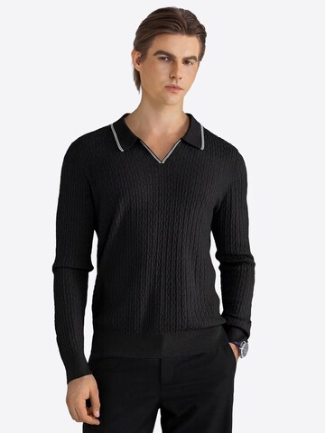 Vantory - Pullover em preto: frente