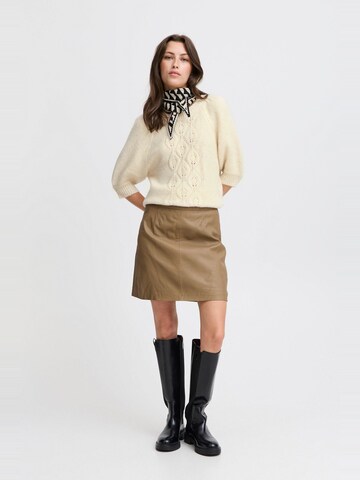 Pull-over 'Oksana' b.young en beige : devant