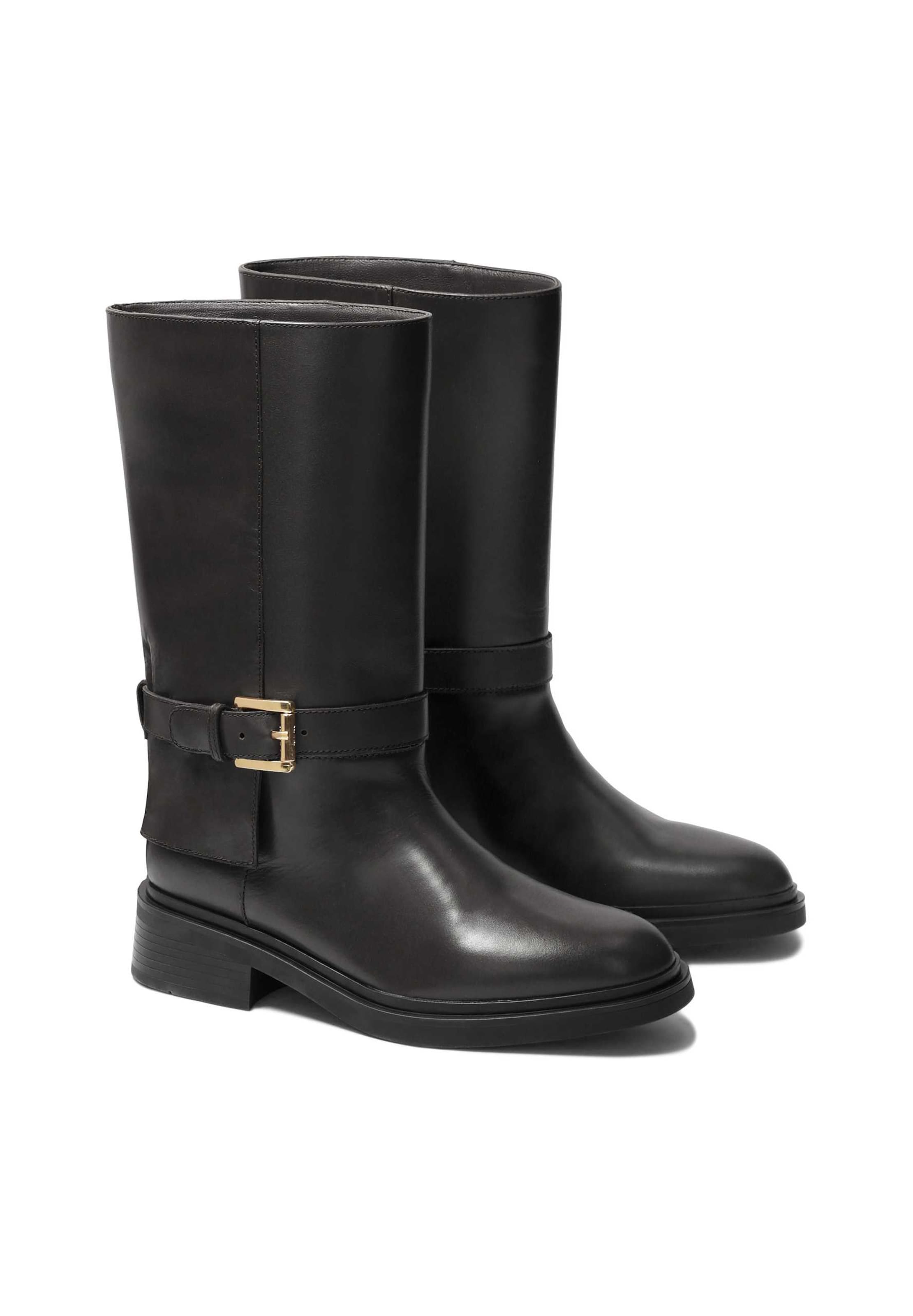 Kazar Kozačky – černá