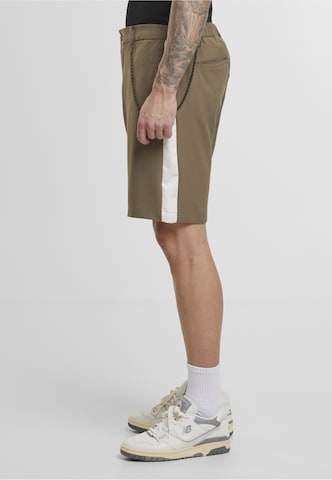 2Y Premium Regular Chino in Groen