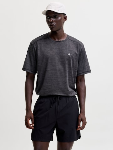 T-Shirt fonctionnel JACK & JONES en noir : devant