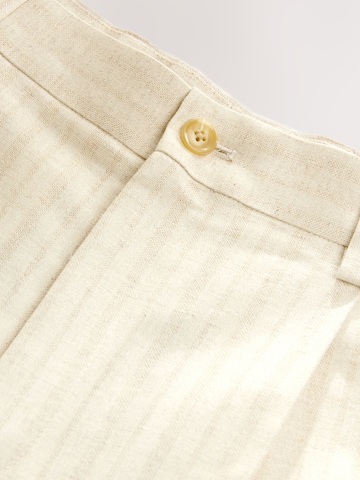 Loosefit Pantaloni con pieghe di Next in beige