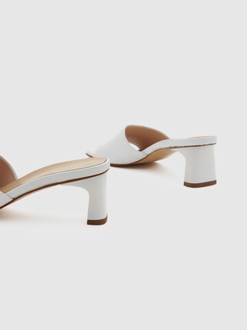 EDITED Sandal 'Remy Heels' i vit