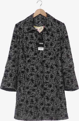 Emilia Lay Jacket & Coat in XXXL in Grey: front
