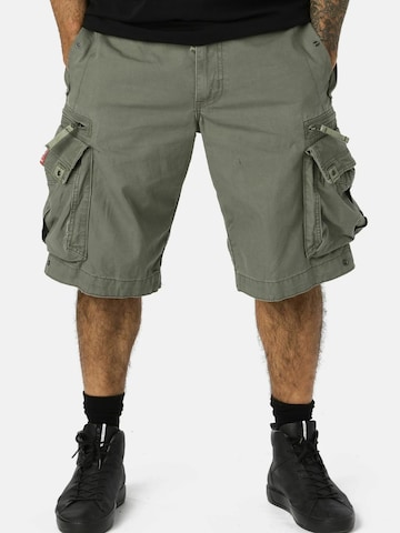 Molecule Regular Cargobroek 'BAGGY' in Groen: voorkant