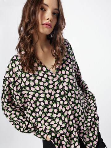 Camicia da donna di Monki in rosa