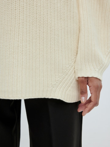 EDITED Sweater 'Yveline' in White