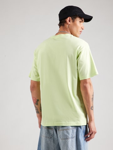 VANS - Camisa 'Times Up' em verde: atrás