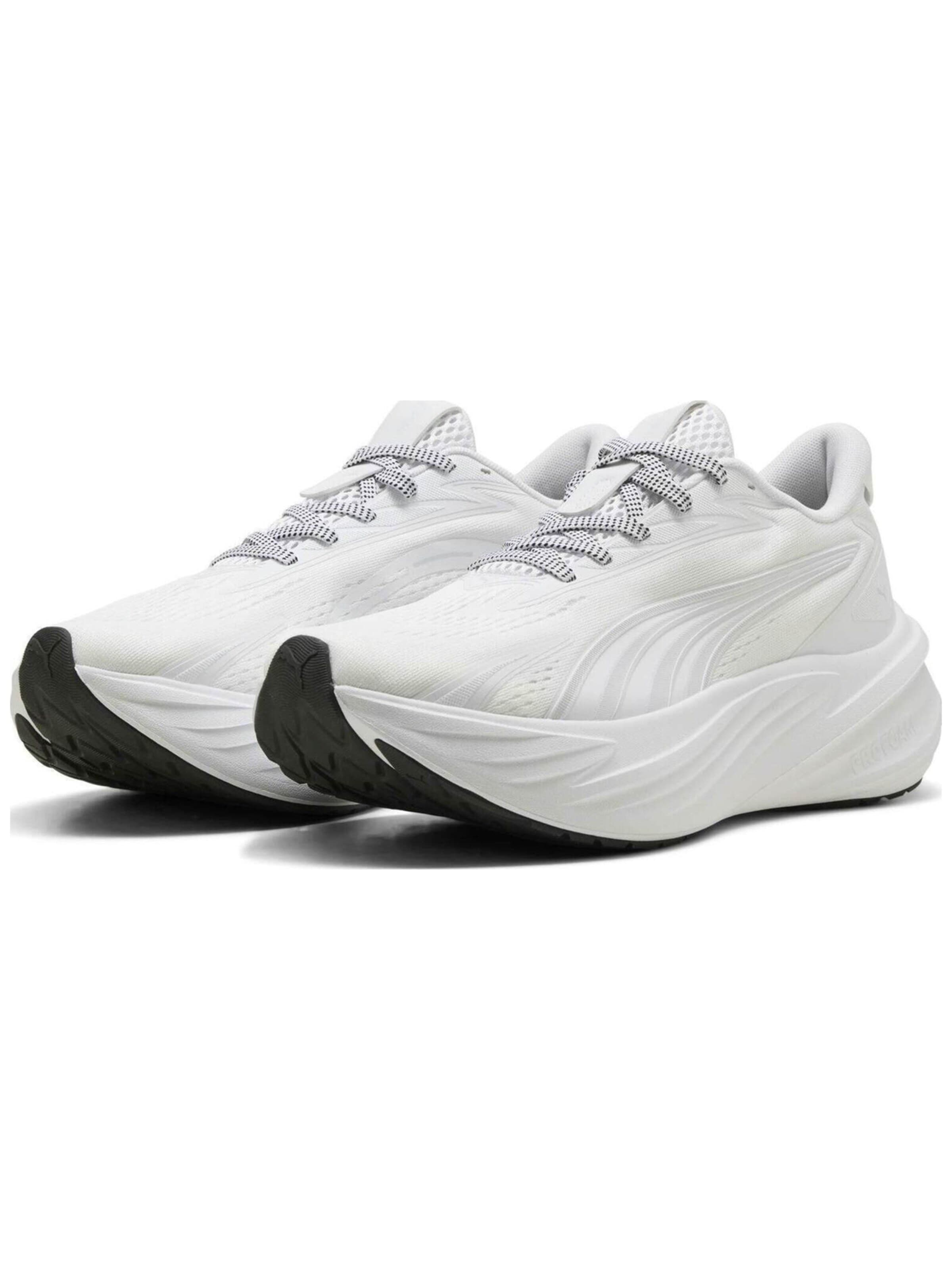 PUMA Laufschuh 'Maxima Pro' in Weiß