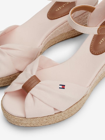 TOMMY HILFIGER Sandały 'Elba' w kolorze różowy