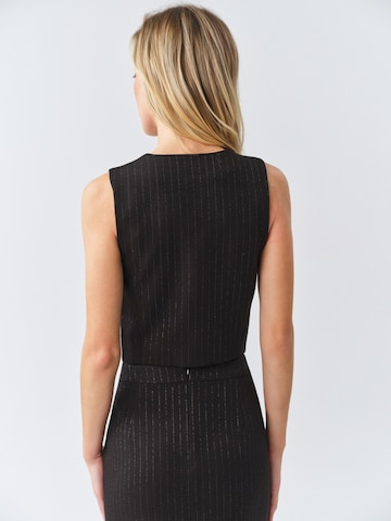 MB by Marta Buzolic - Chaleco para traje en negro