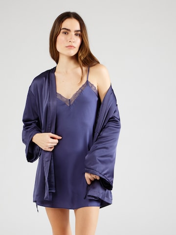 ETAM - Camisa de noite 'SENTIMENT' em azul: frente