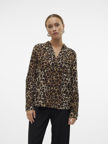 VERO MODA Blouse 'Bumpy' in Brown: front