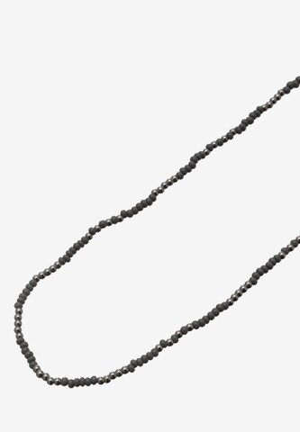 Leslii Necklace 'little stones' in Silver