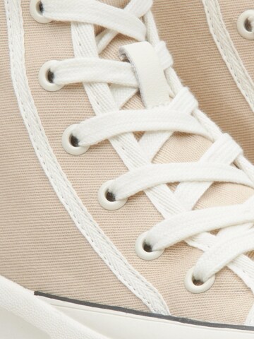 ES8 High-Top Sneakers '6622-1' in Beige