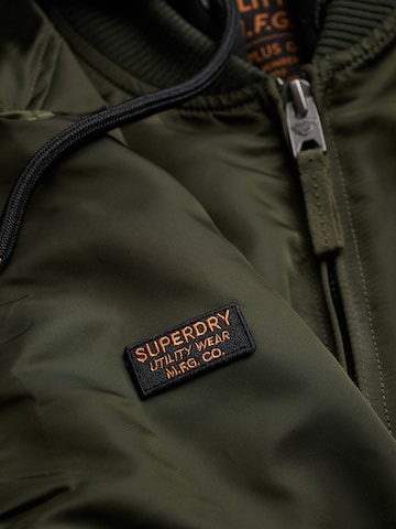 Veste mi-saison 'MA1' Superdry & Co en vert