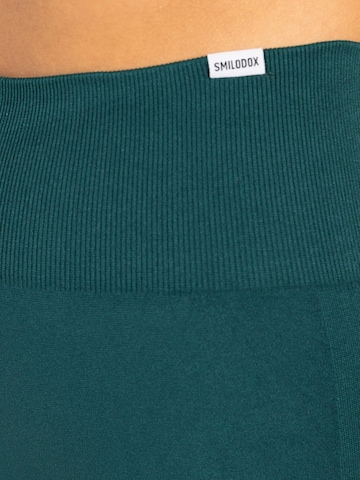 Smilodox Slim fit Leggings in Green
