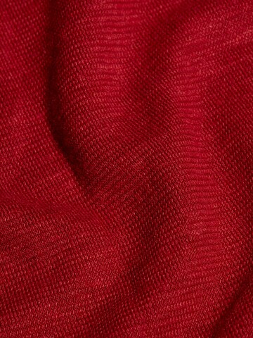 MAMMUT Performance Shirt in Red