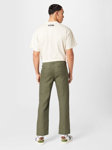 KnowledgeCotton Apparel regular Παντελόνι πλισέ σε πράσινο
