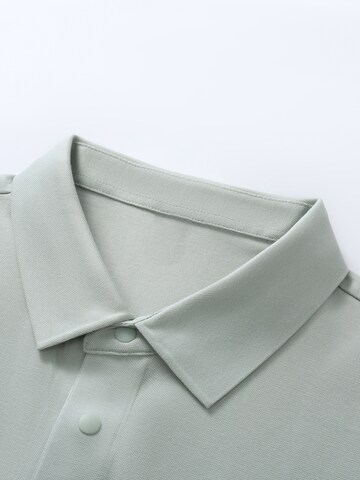 ALLTHEMEN Shirt 'Schimmer' in Grey