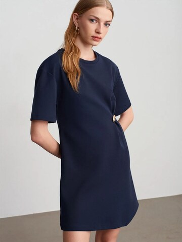 Dilvin Dress in Blue