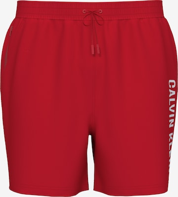 Shorts de bain 'Intense Power' Calvin Klein Swimwear en rouge : devant
