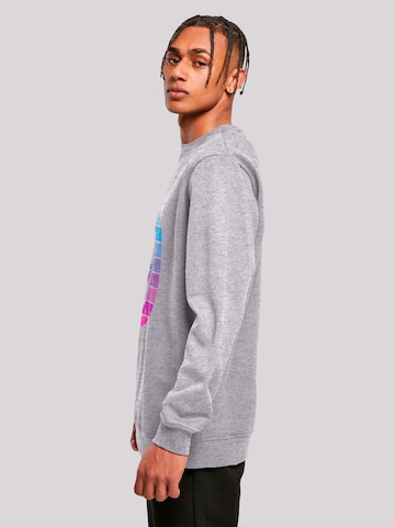 F4NT4STIC Sweatshirt 'Alien Kopf' in Grau