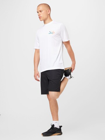 ADIDAS PERFORMANCE Функционална тениска в бяло