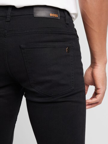 BOSS Regular Jeans 'Delaware' in Schwarz