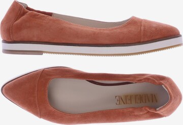Madeleine Flats & Loafers in 36 in Orange: front