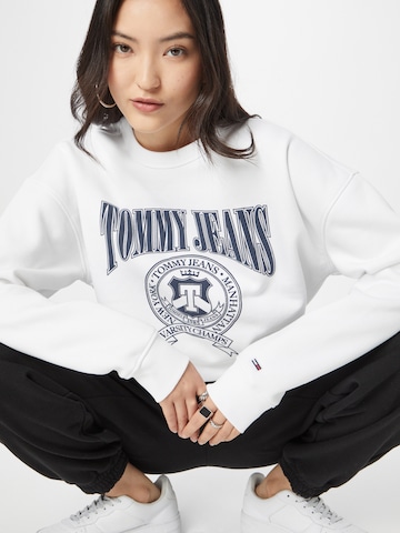 Sweat-shirt Tommy Jeans en blanc