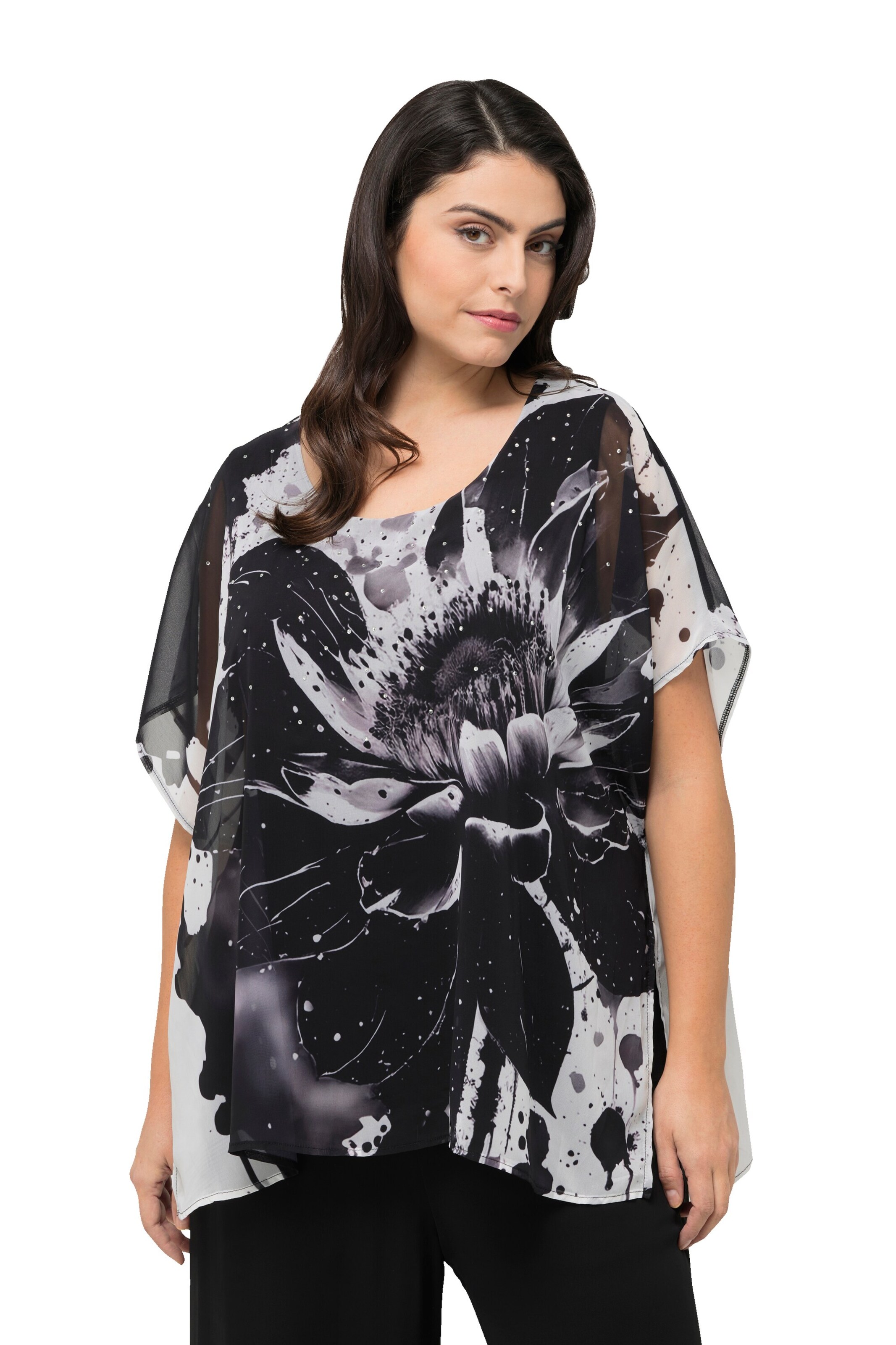 Ulla Popken Blouse in Black: front