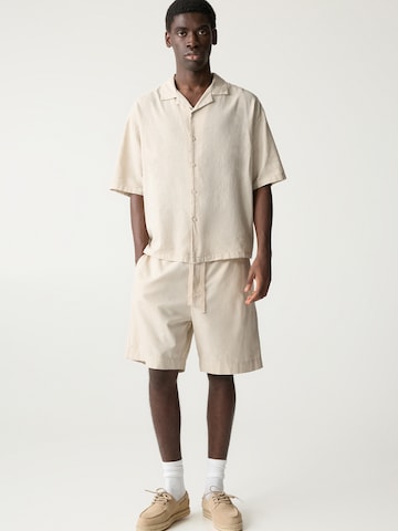 Pull&Bear Loose fit Trousers in Beige
