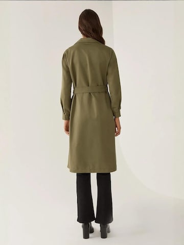 Hiccup Between-Seasons Coat in Green