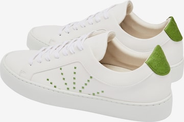 NINE TO FIVE Sneakers 'Grácia' in Green