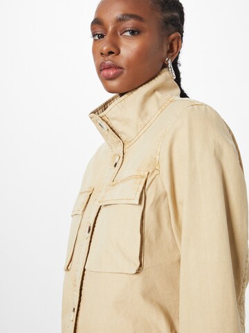 ESPRIT Übergangsjacke in Beige