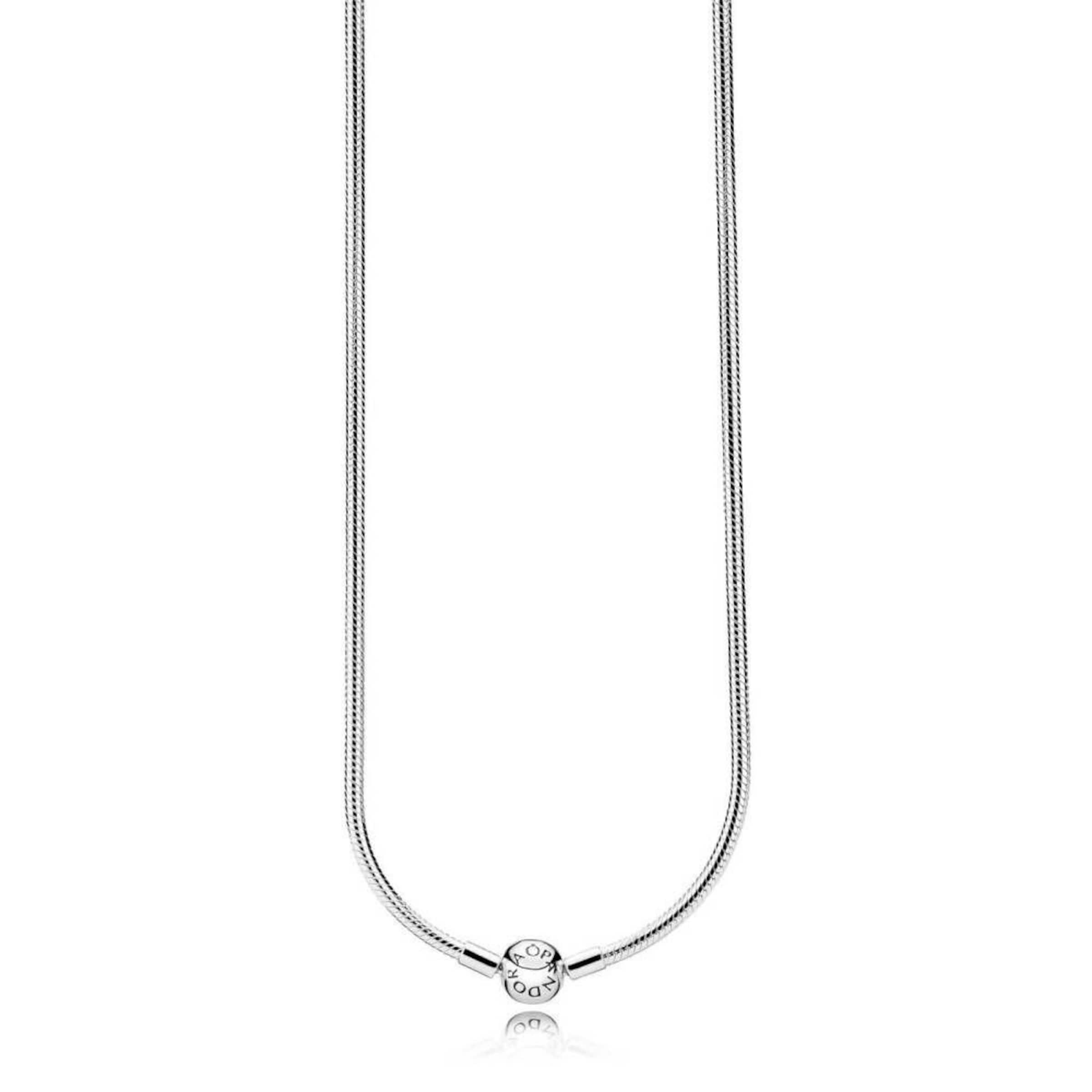 Pandora Necklace in Silver: front