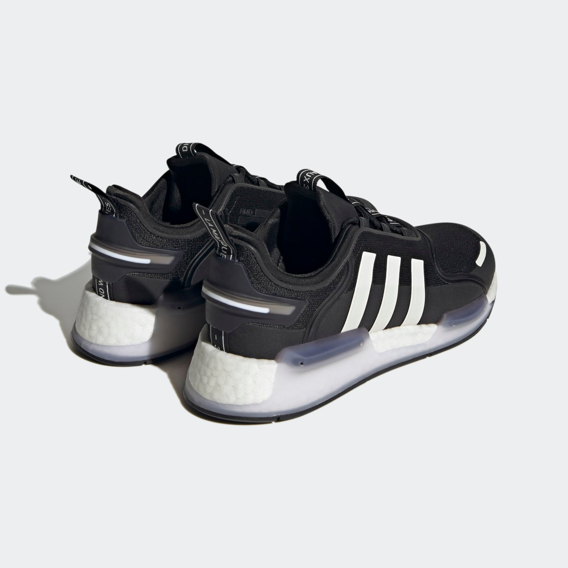 【関税込み】adidas Originals アンクルブーツ ADIDAS ORIGINALS Sneakers 'Nmd_V3' in Black | ABOUT YOU