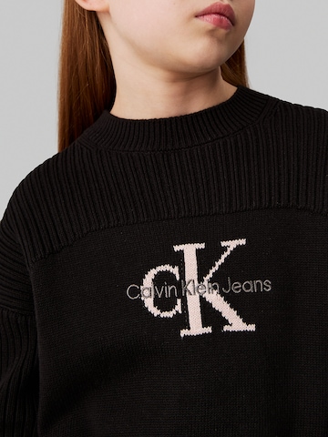 Pull-over Calvin Klein Jeans en noir