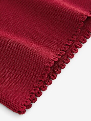 Next Top in Red