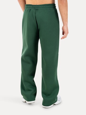 Smilodox Loosefit Oversize Jogginghose Oswin in Grün