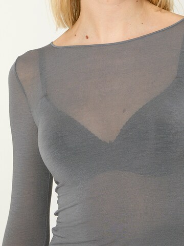 Nur Die Shirt ' NUR DIE x KILIAN KERNER ' in Grey